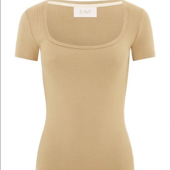 Basic Tee - Picture 2 of 4